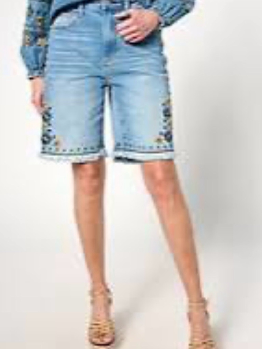 Driftwood Golden Gate Bermuda Shorts Classic Denim Size 8 / 29 Summer Staple